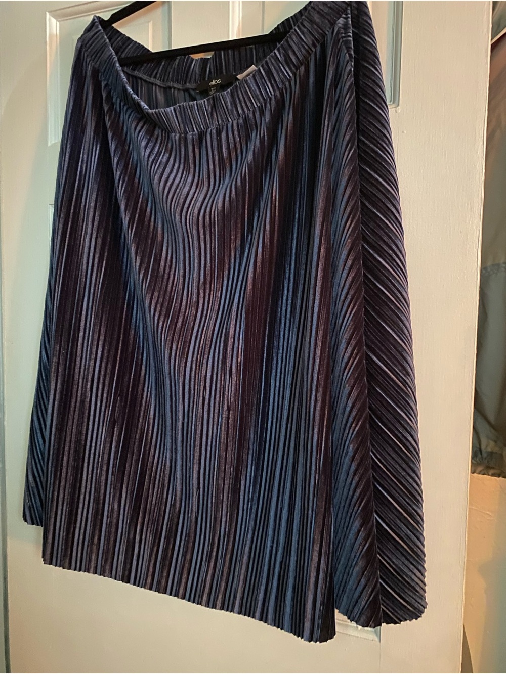 Navy soft-Pleated A-Line Blue Velvet Skirt